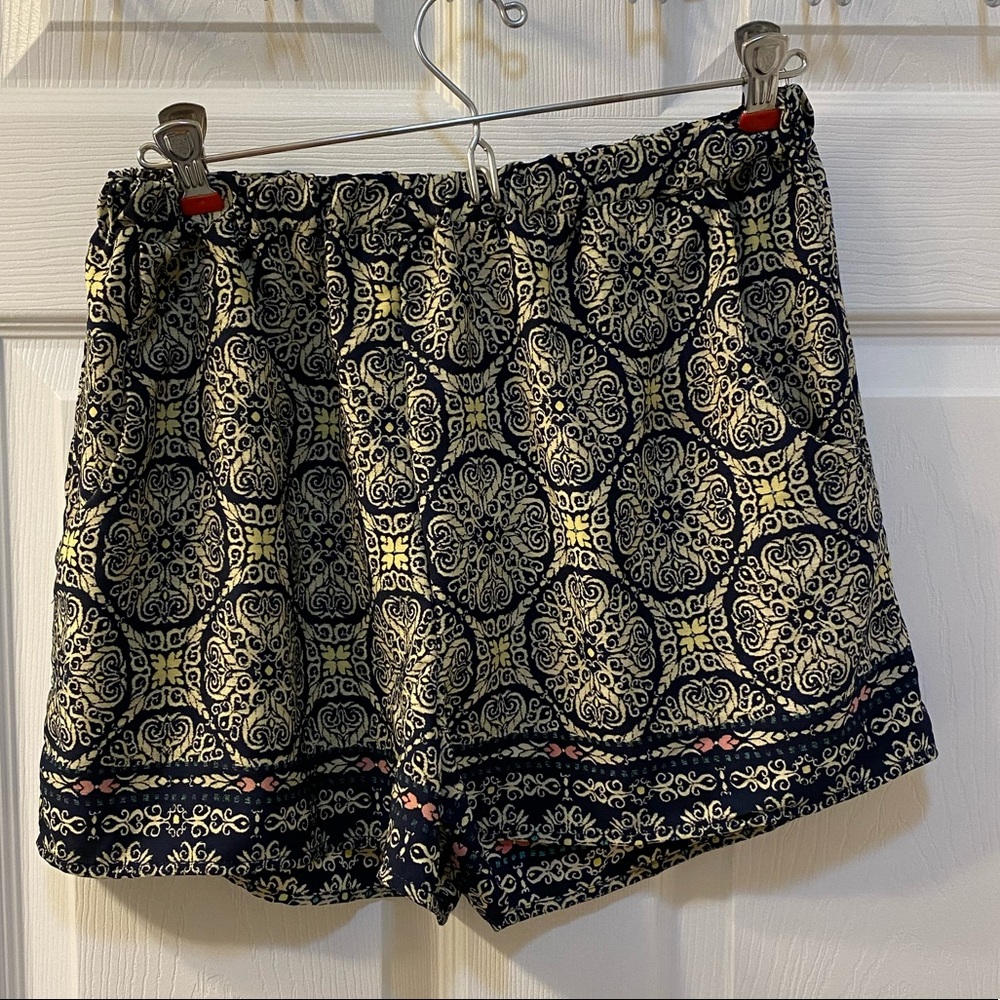 3/$15💥Patterned Shorts